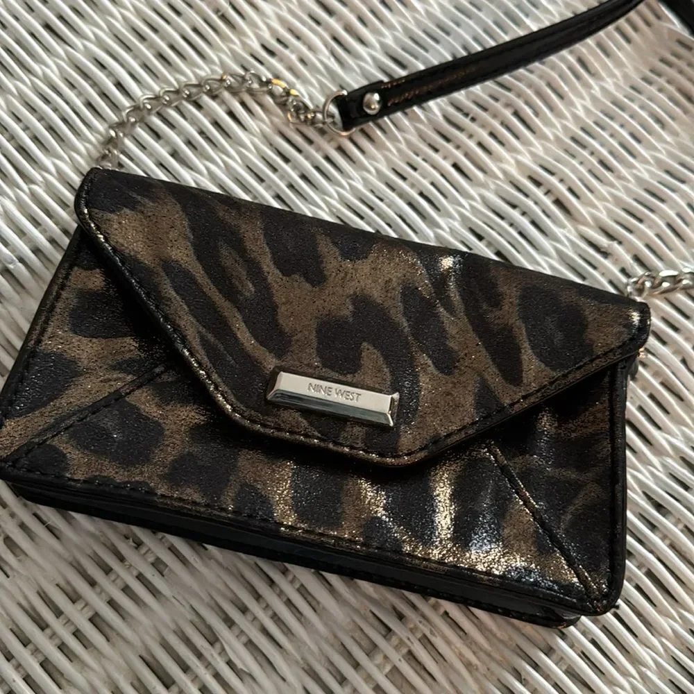 Nine West Metallic Tiger Cheetah Print WOC Crossbody EUC!!